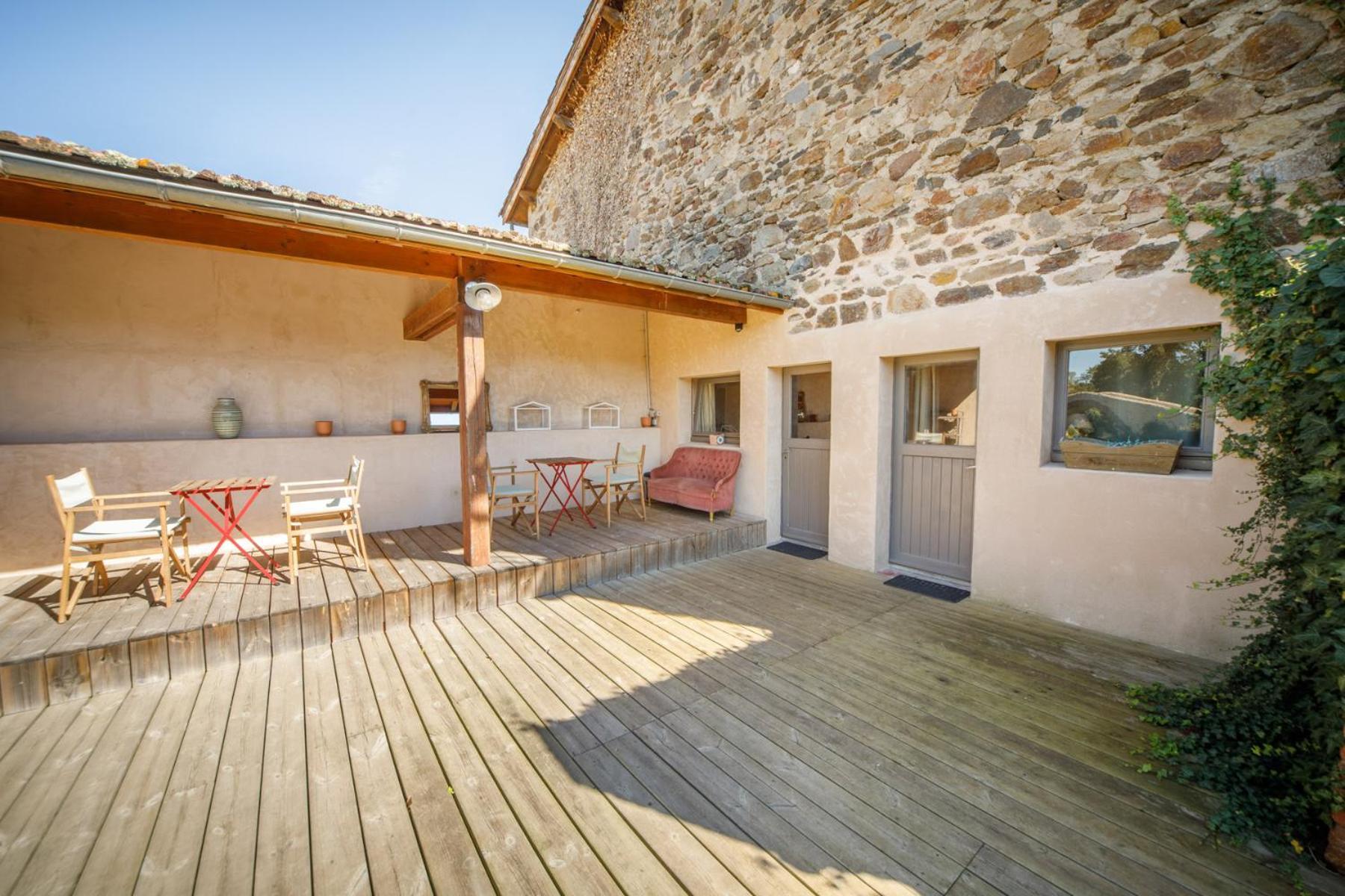 Chambres Et Maisons D'Hotes Du Prieure De La Bajasse - Le 1150 Vieille-Brioude Eksteriør billede
